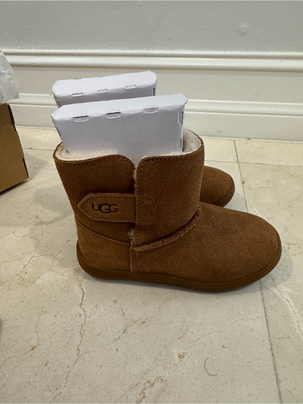 UGG Kids Chestnut Suede Short Boot